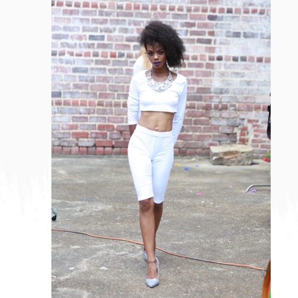 Long Sleeve Short Set - Picture 8 of 12